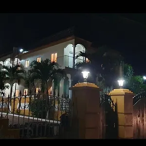 Apartment Sorina's, Ocho Rios